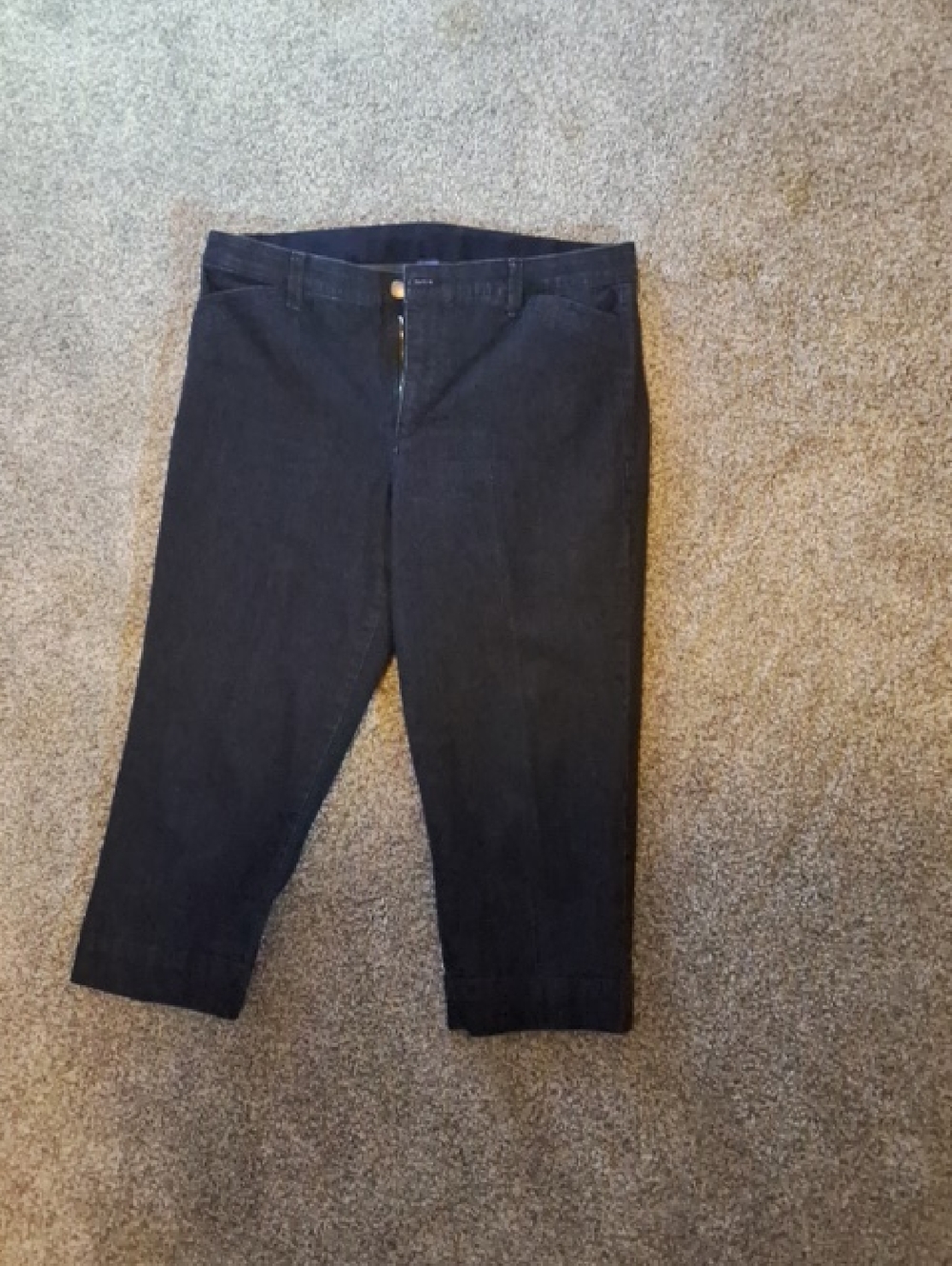 Bandolino Cropped Ankle Jeans